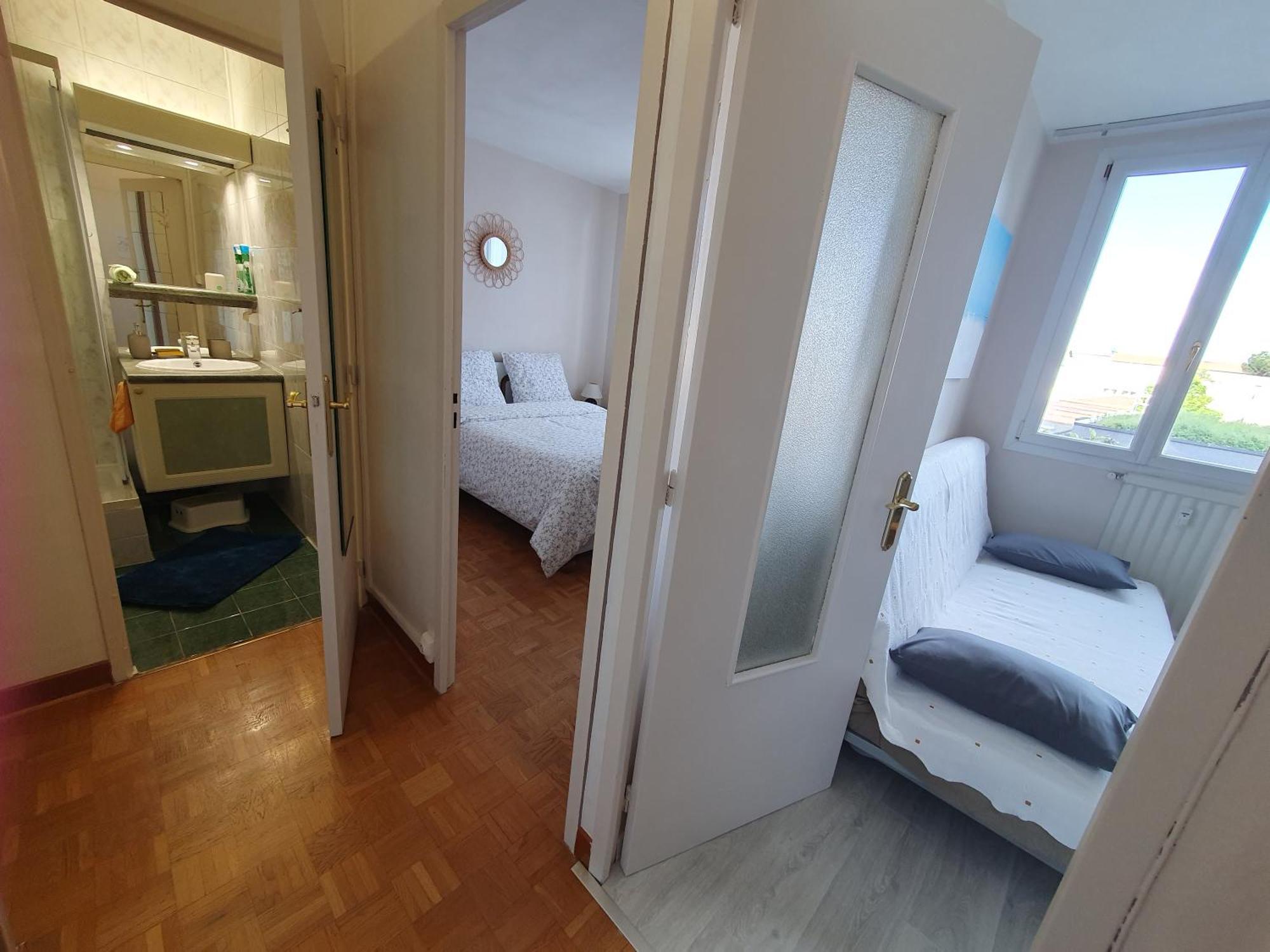 Medipole T2 Avec Un Garage Gratuit Sur Place, 16Min A Centre Ville Lyon En Metro A Віллербанн Екстер'єр фото
